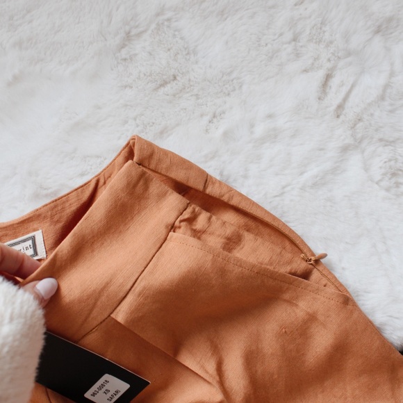 BUY NOW SALE Mo:vint Safari Linen Pleated Shorts - Picture 15 of 16